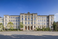 Das Hauptgebäude der Technischen Universität Chemnitz
